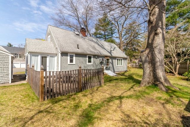 67 Park Ave, Braintree, MA 02184