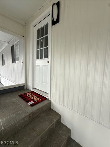 29 Colby CT, Naples, FL 34110