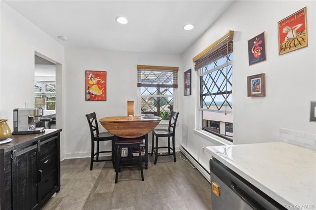 529 Sierra Vista Lane, Valley Cottage, NY 10989