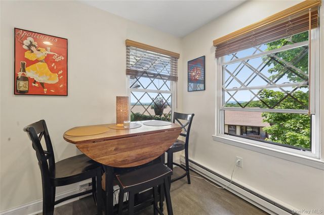 529 Sierra Vista Lane, Valley Cottage, NY 10989
