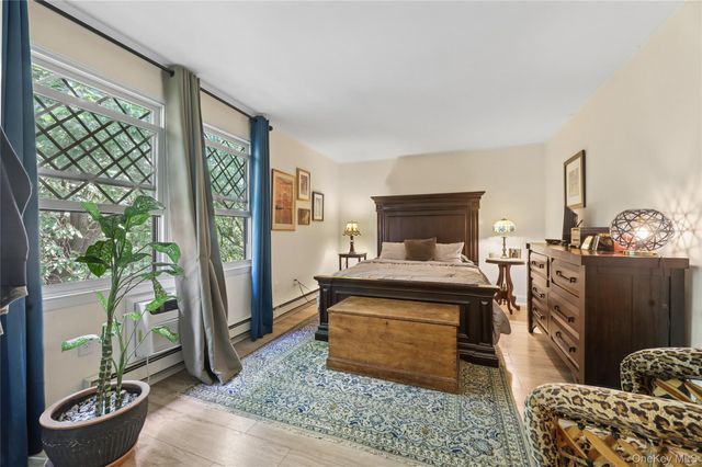 529 Sierra Vista Lane, Valley Cottage, NY 10989