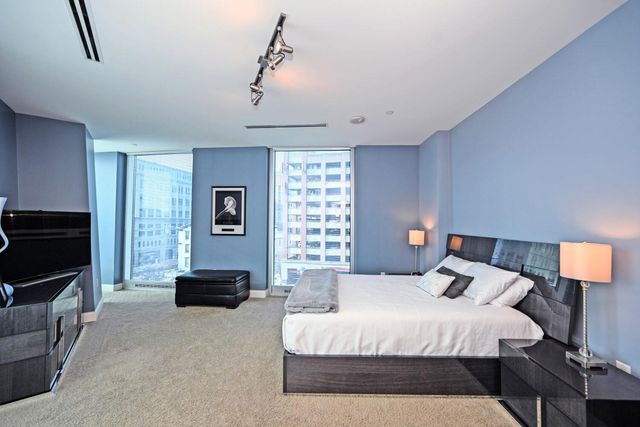 1 Roebling Way, 406, Covington, KY 41011