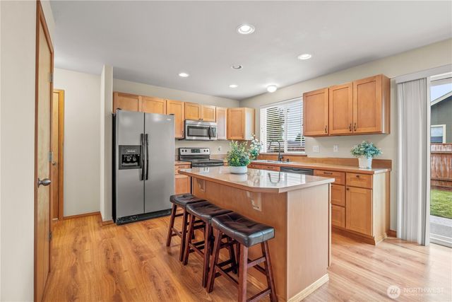 4114 S 67th St, Tacoma, WA 98409