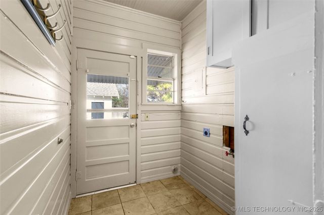 1301 SW Bixby Avenue, Ardmore, OK 73401