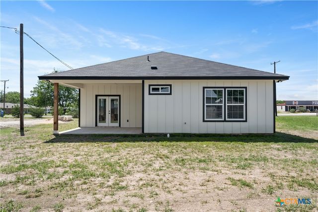 502 N Mignonette Street, Kosse, TX 76653