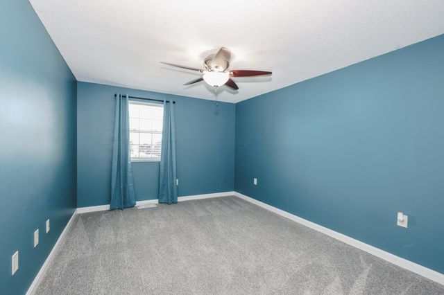 105 Elmwood Drive, Hudson, NH 03051