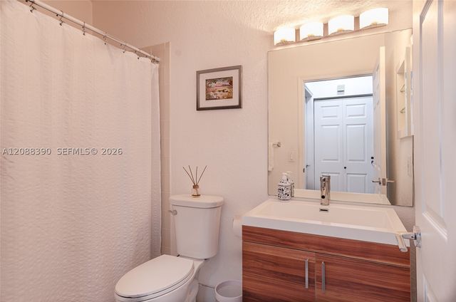 1115 Cherrypalm, Hollywood, FL 33019