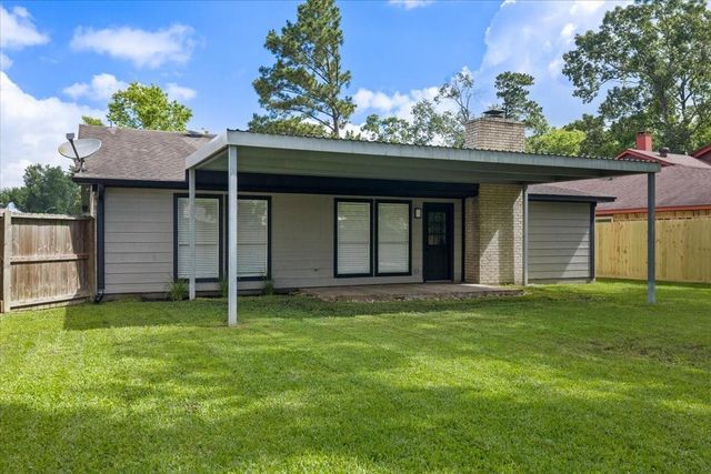 411 Topsail Way, Crosby, TX 77532