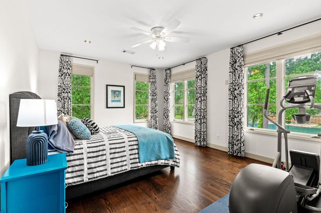 1116 Danbury Road, Houston, TX 77055