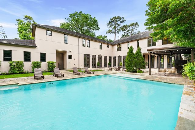 1116 Danbury Road, Houston, TX 77055