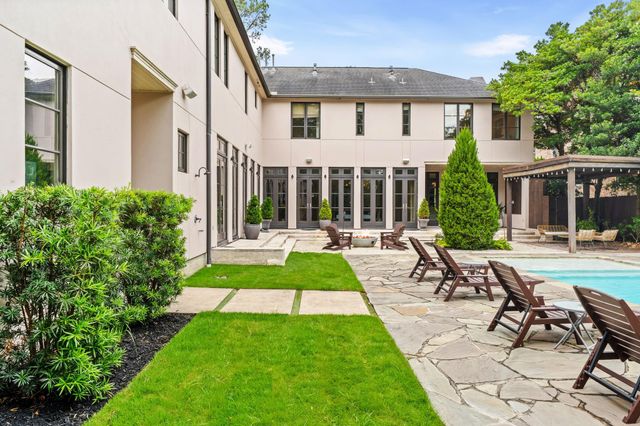 1116 Danbury Road, Houston, TX 77055