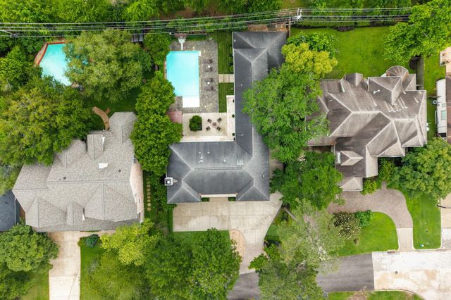 1116 Danbury Road, Houston, TX 77055