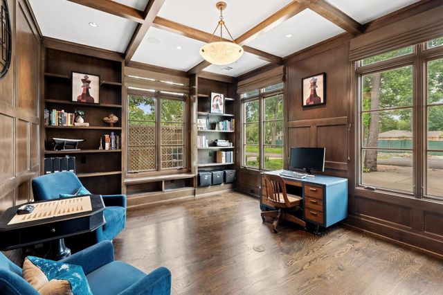 1116 Danbury Road, Houston, TX 77055