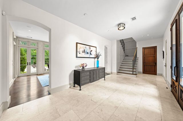 1116 Danbury Road, Houston, TX 77055