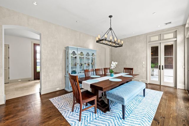 1116 Danbury Road, Houston, TX 77055