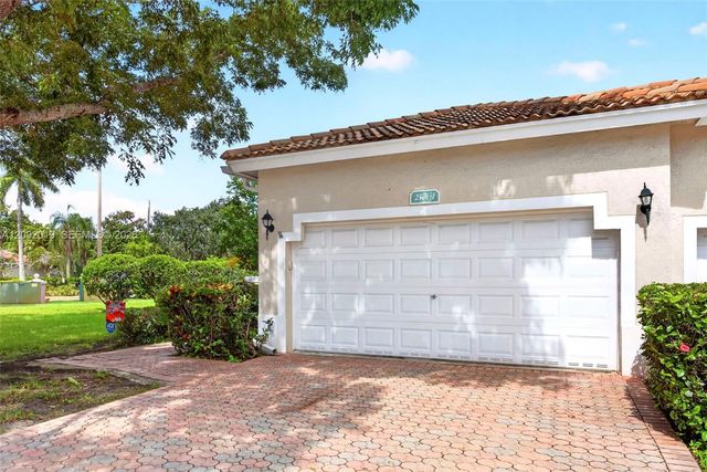 2501 E Aragon Boulevard 1, Sunrise, FL 33313