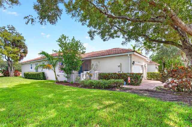 2501 E Aragon Boulevard 1, Sunrise, FL 33313