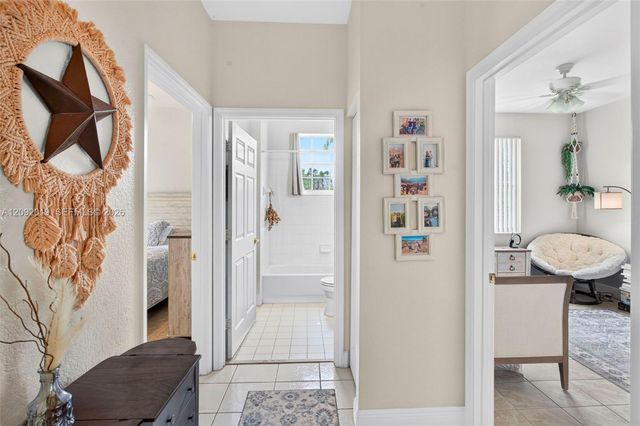 2501 E Aragon Boulevard 1, Sunrise, FL 33313