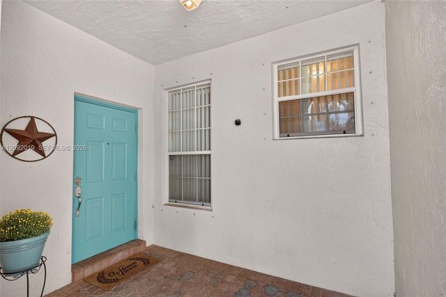 2501 E Aragon Boulevard 1, Sunrise, FL 33313