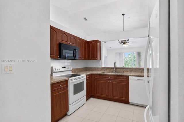 2501 E Aragon Boulevard 1, Sunrise, FL 33313