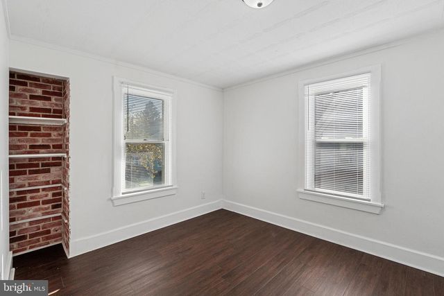 47 DICKINSON ST, Woodstown, NJ 08098