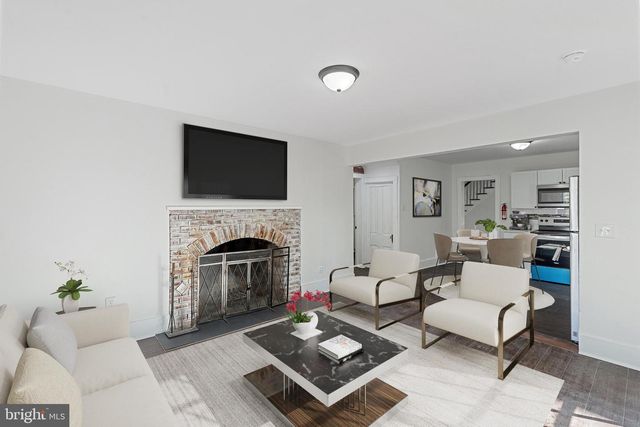 47 DICKINSON ST, Woodstown, NJ 08098