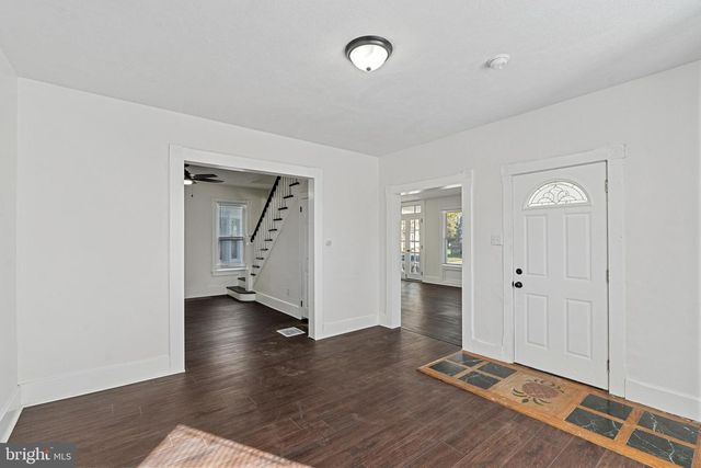 47 DICKINSON ST, Woodstown, NJ 08098