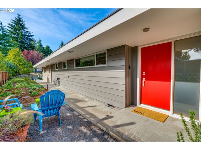 6246 Sw 37TH Ave, Portland, OR 97221