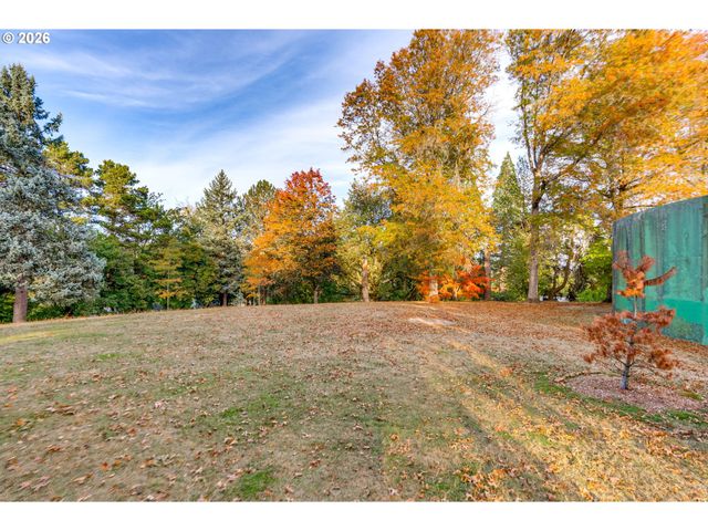 6246 Sw 37TH Ave, Portland, OR 97221