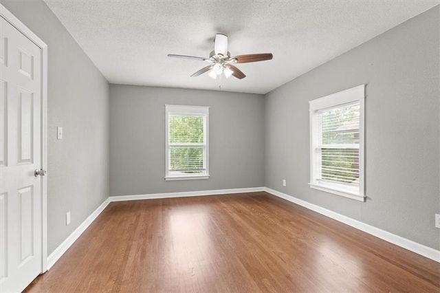 2827 CAMPBELL Street, Kansas City, MO 64109