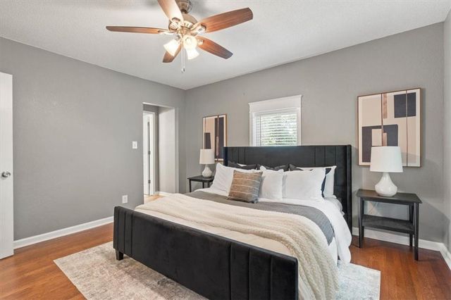 2827 CAMPBELL Street, Kansas City, MO 64109