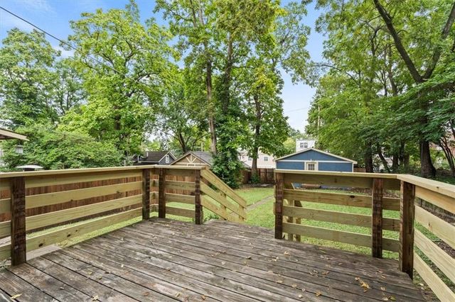 2827 CAMPBELL Street, Kansas City, MO 64109