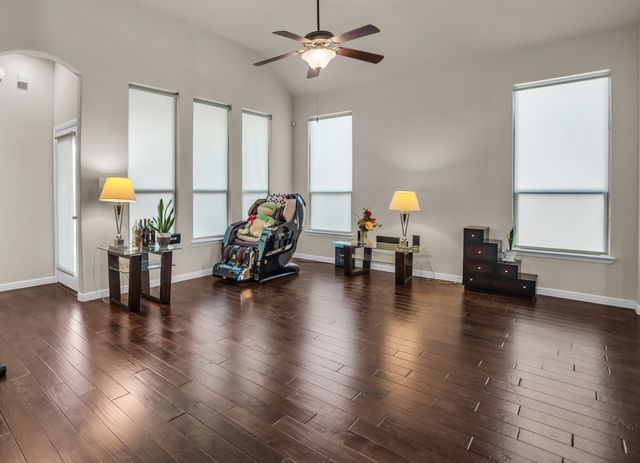 4005 Hawthorne Drive, Sachse, TX 75048