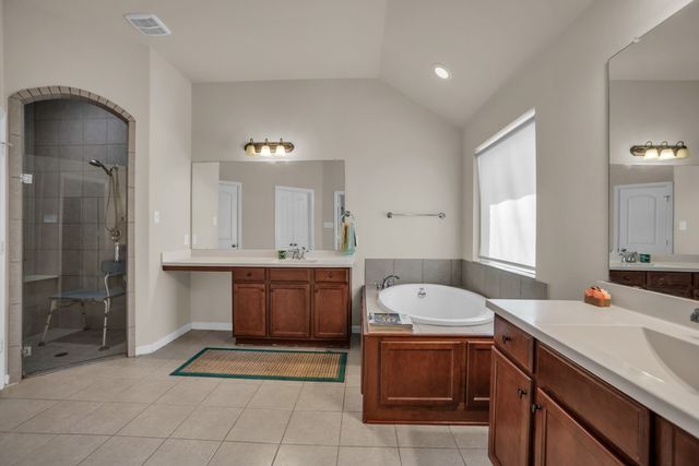 4005 Hawthorne Drive, Sachse, TX 75048