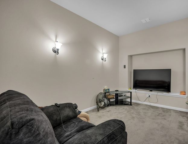 4005 Hawthorne Drive, Sachse, TX 75048