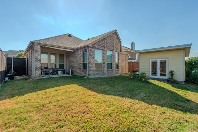 4005 Hawthorne Drive, Sachse, TX 75048