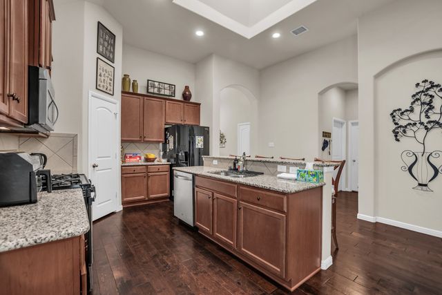 4005 Hawthorne Drive, Sachse, TX 75048