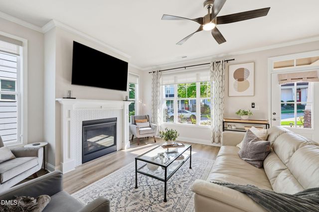 1704 Glazebrook Drive, Wake Forest, NC 27587