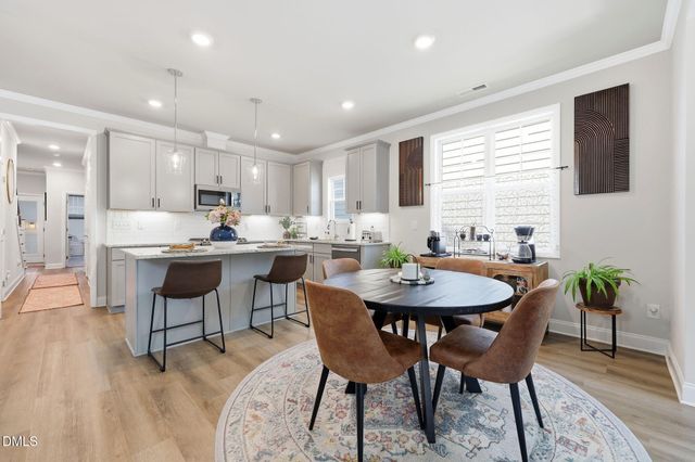 1704 Glazebrook Drive, Wake Forest, NC 27587