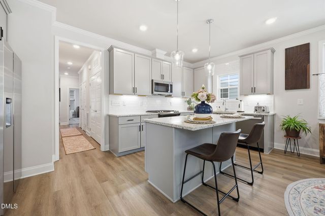 1704 Glazebrook Drive, Wake Forest, NC 27587