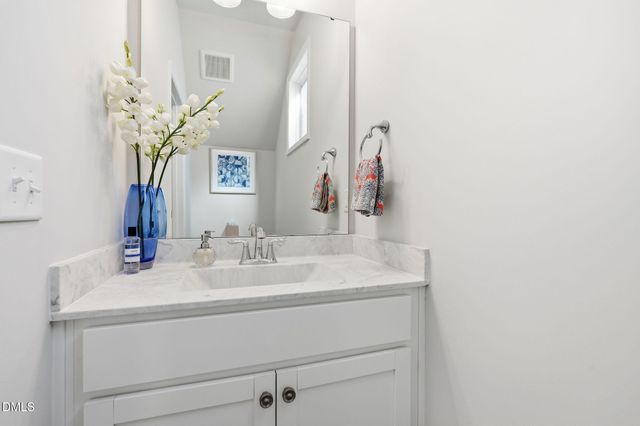 1704 Glazebrook Drive, Wake Forest, NC 27587