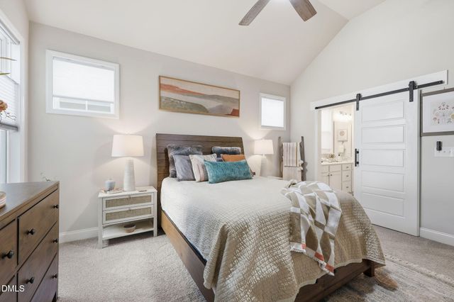 1704 Glazebrook Drive, Wake Forest, NC 27587