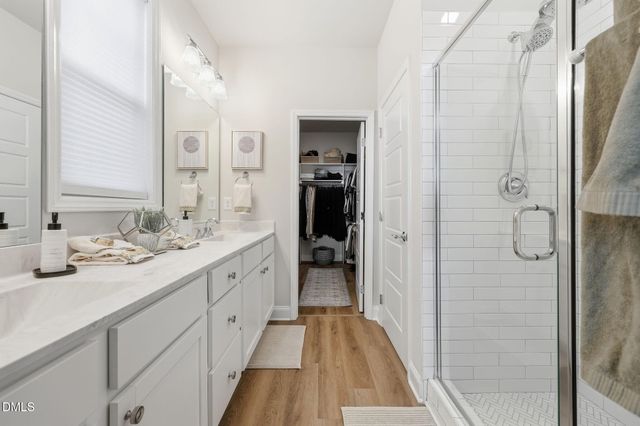 1704 Glazebrook Drive, Wake Forest, NC 27587
