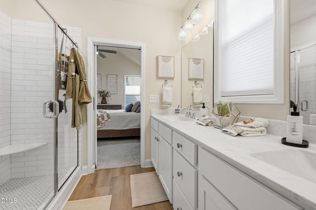 1704 Glazebrook Drive, Wake Forest, NC 27587