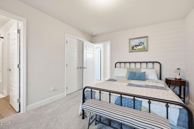 1704 Glazebrook Drive, Wake Forest, NC 27587