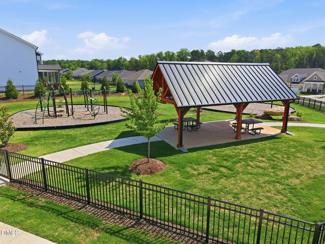 1704 Glazebrook Drive, Wake Forest, NC 27587
