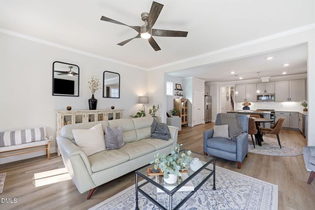 1704 Glazebrook Drive, Wake Forest, NC 27587