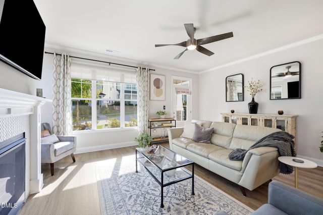 1704 Glazebrook Drive, Wake Forest, NC 27587
