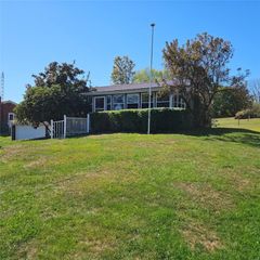 695 Maxine Drive, North Sewickley Twp, PA 15010