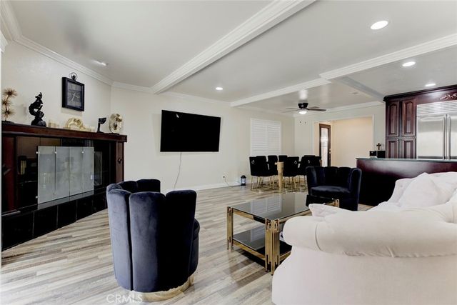 8227 Grenoble, Sunland, CA 91040